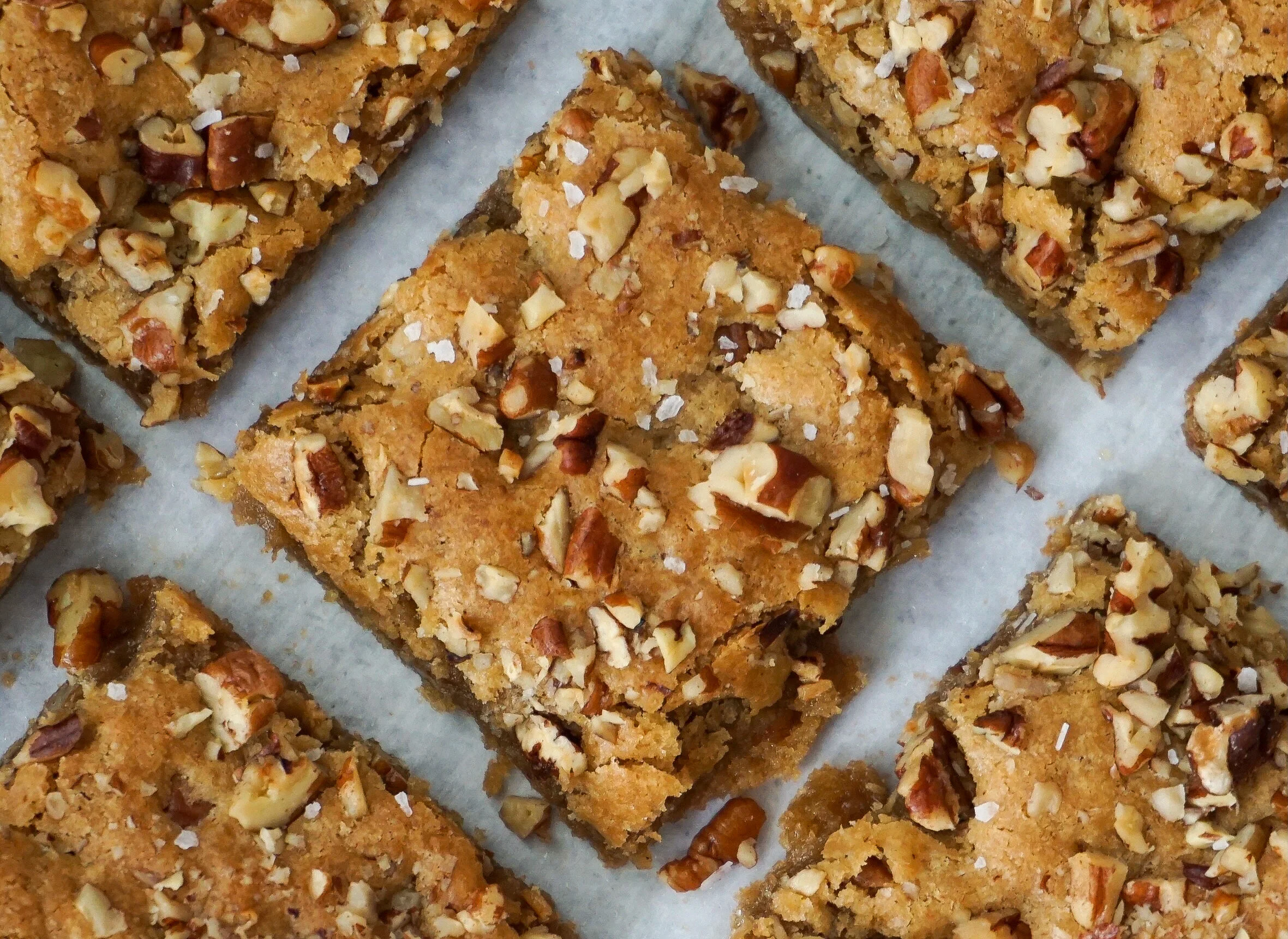 brown butter pecan blondies