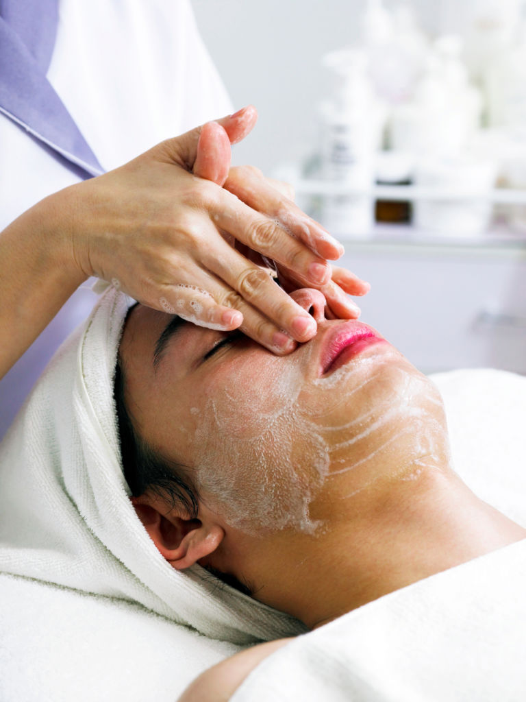 — iSkin Signature Facial