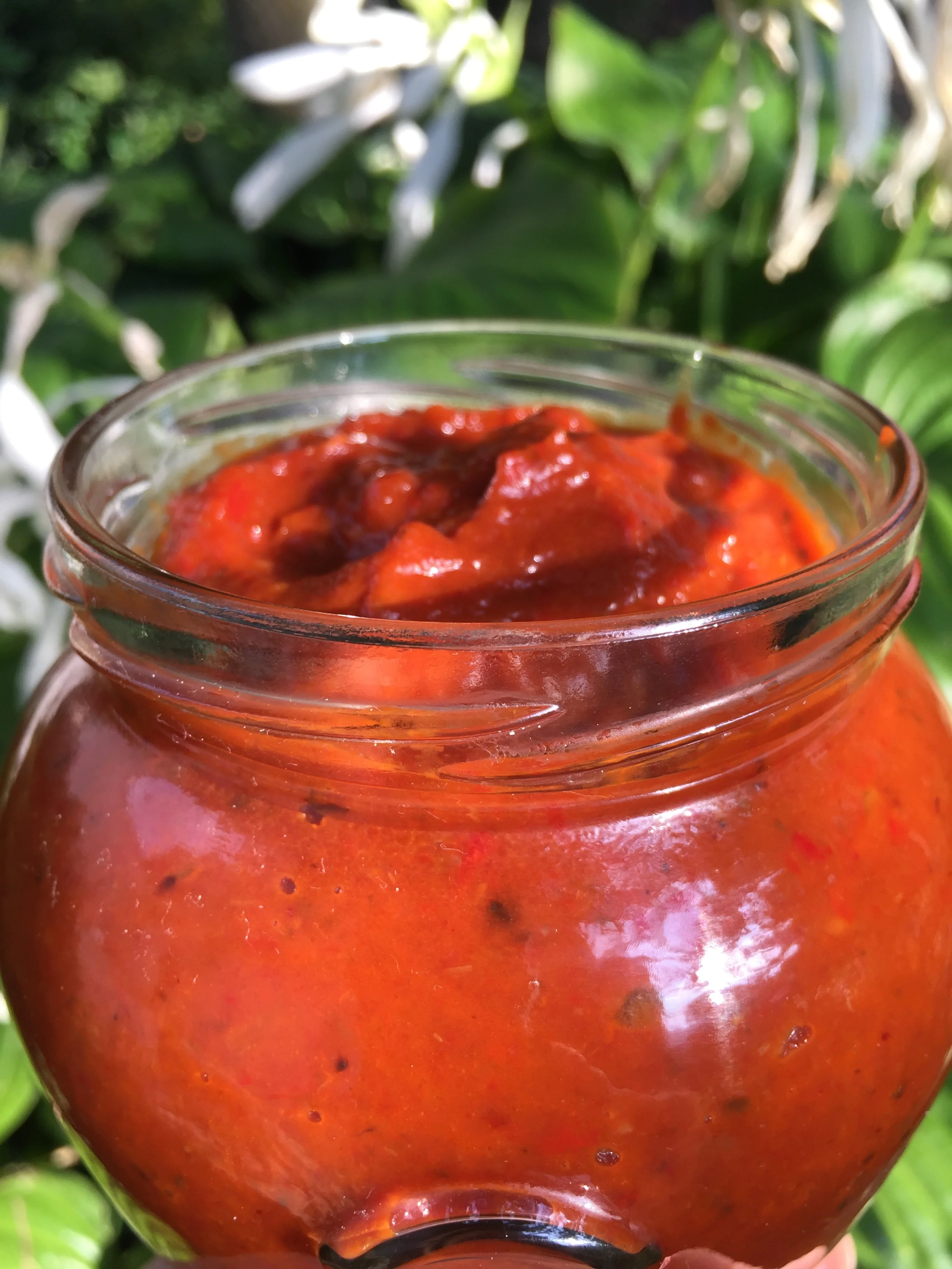 "Отчаяната" лютеница на Силвия - лесна печена домашна лютеница на тава