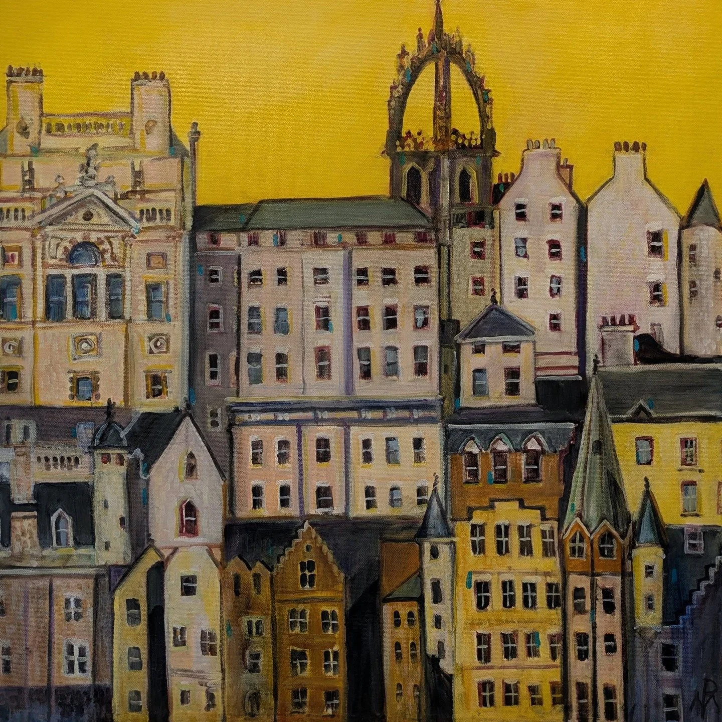 The mound in Edinburgh, with the crown of St.Giles Cathedral at the top.
I love the way the buildings stack up one on top of another . It doesn't look real.