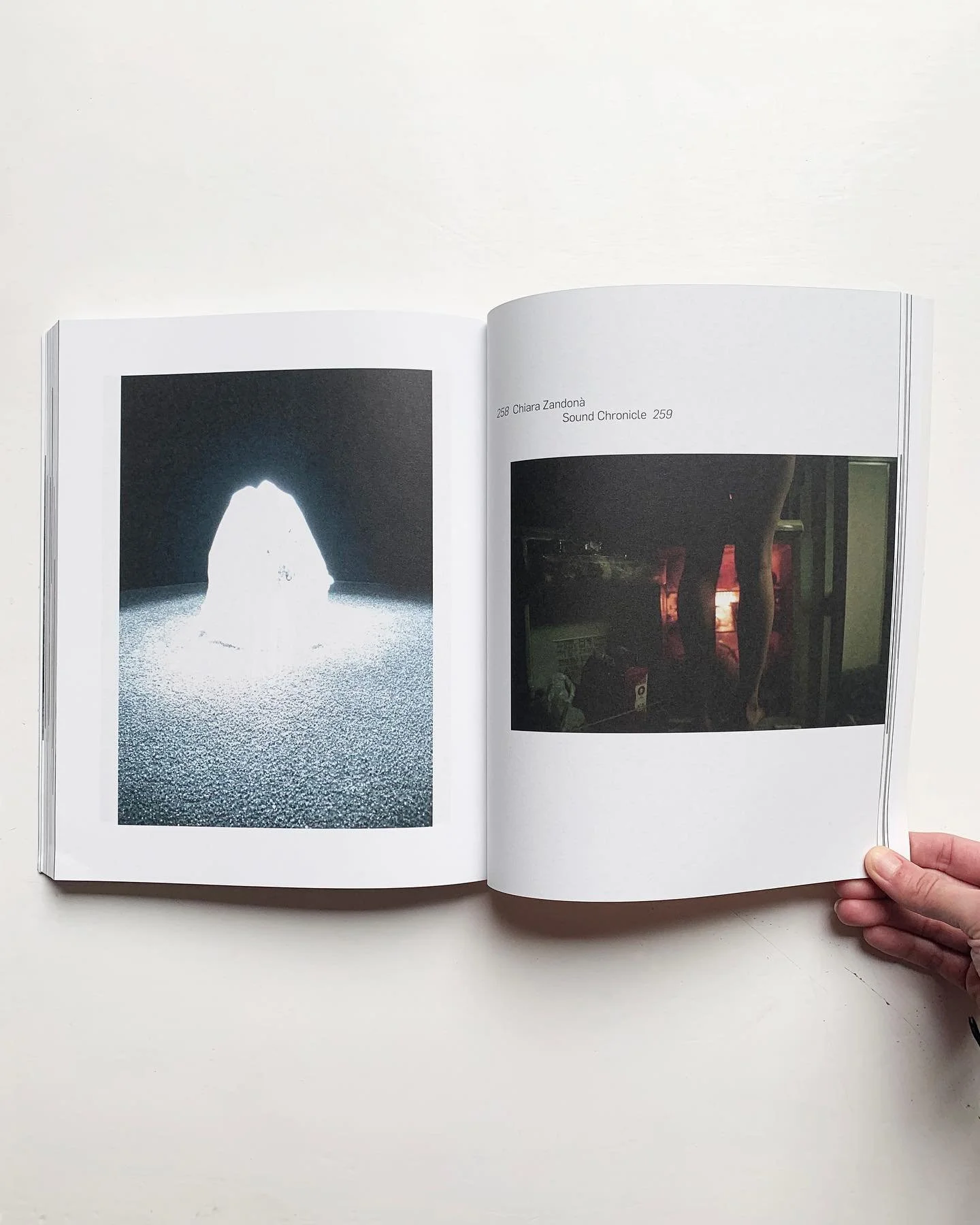 Z3NE 
Third collective book by @zone_mag 

Available via link in bio 📚

Editorial layout / Ali Beşik&ccedil;i (@besikciali)
Cover design / B&uuml;lent Erkmen
Published by ZONE (@zone_mag)
Printed by Ofset Yapımevi (@ofset.yapimevi)

19 x 23 cm portr