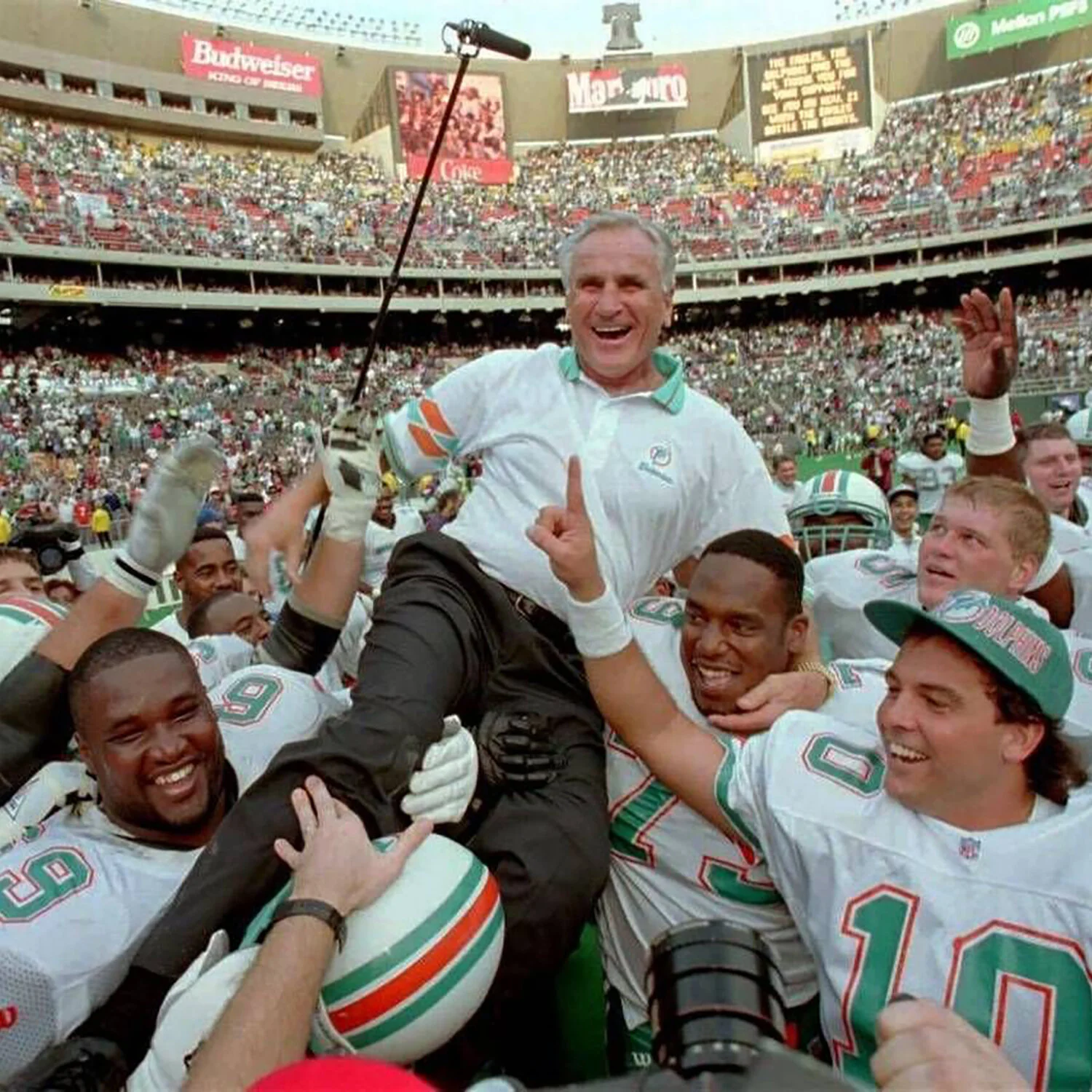 Don Shula Gets win #325
