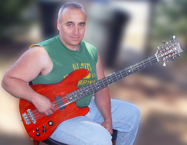 Tony Senatore and his custom Andromeda 12-String Bass built by Rothstein Guitars