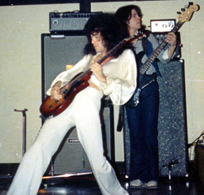 Pete Comita on guitar with Jon Brant playing in the band d’Thumbs.