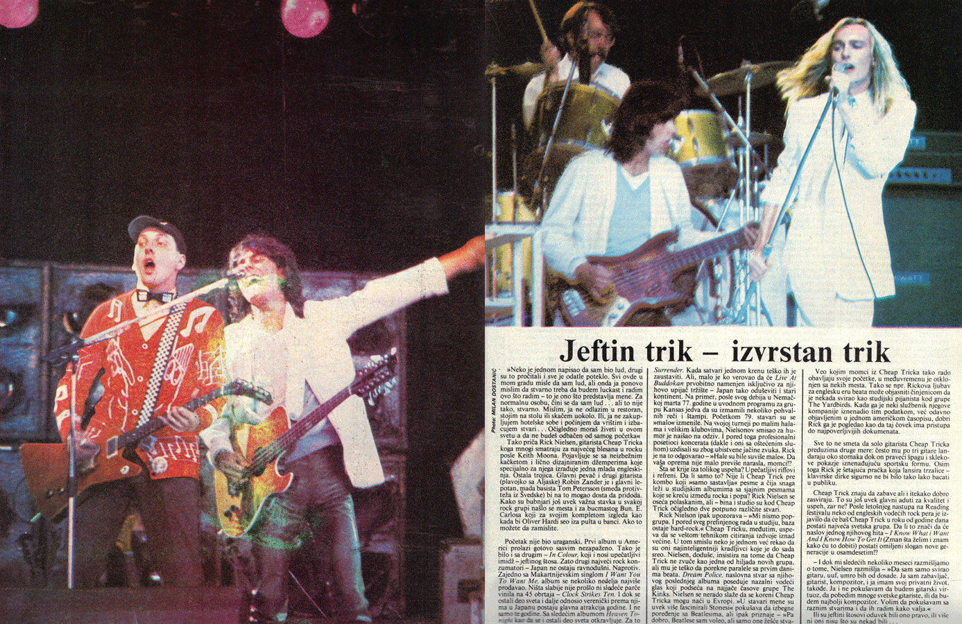 Tom Petersson on stage with the Hamer B12A 12-string bass.