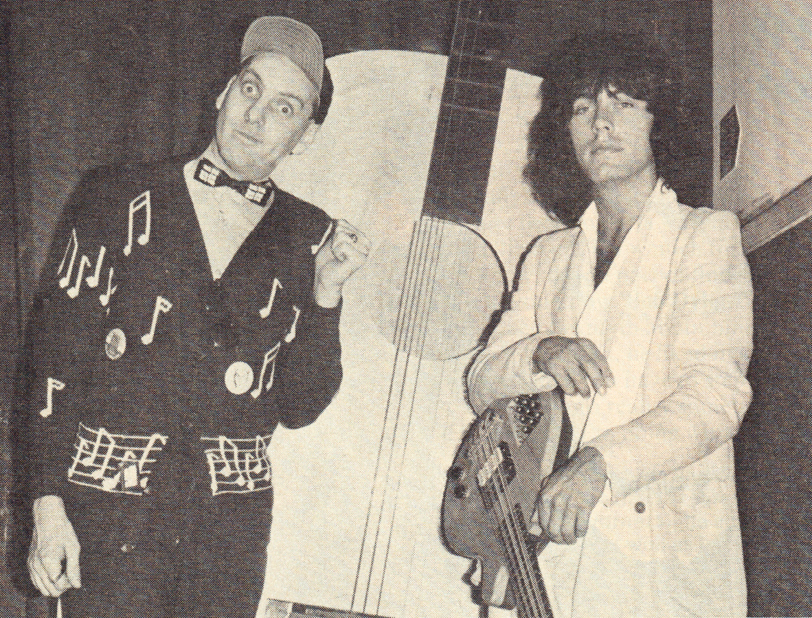 Rick Nielsen and Tom Petersson with the Hamer Quad 12-string bass at the Record Plant in New York City.