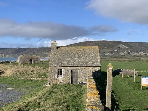 THE FORT' SMALL HOUSE