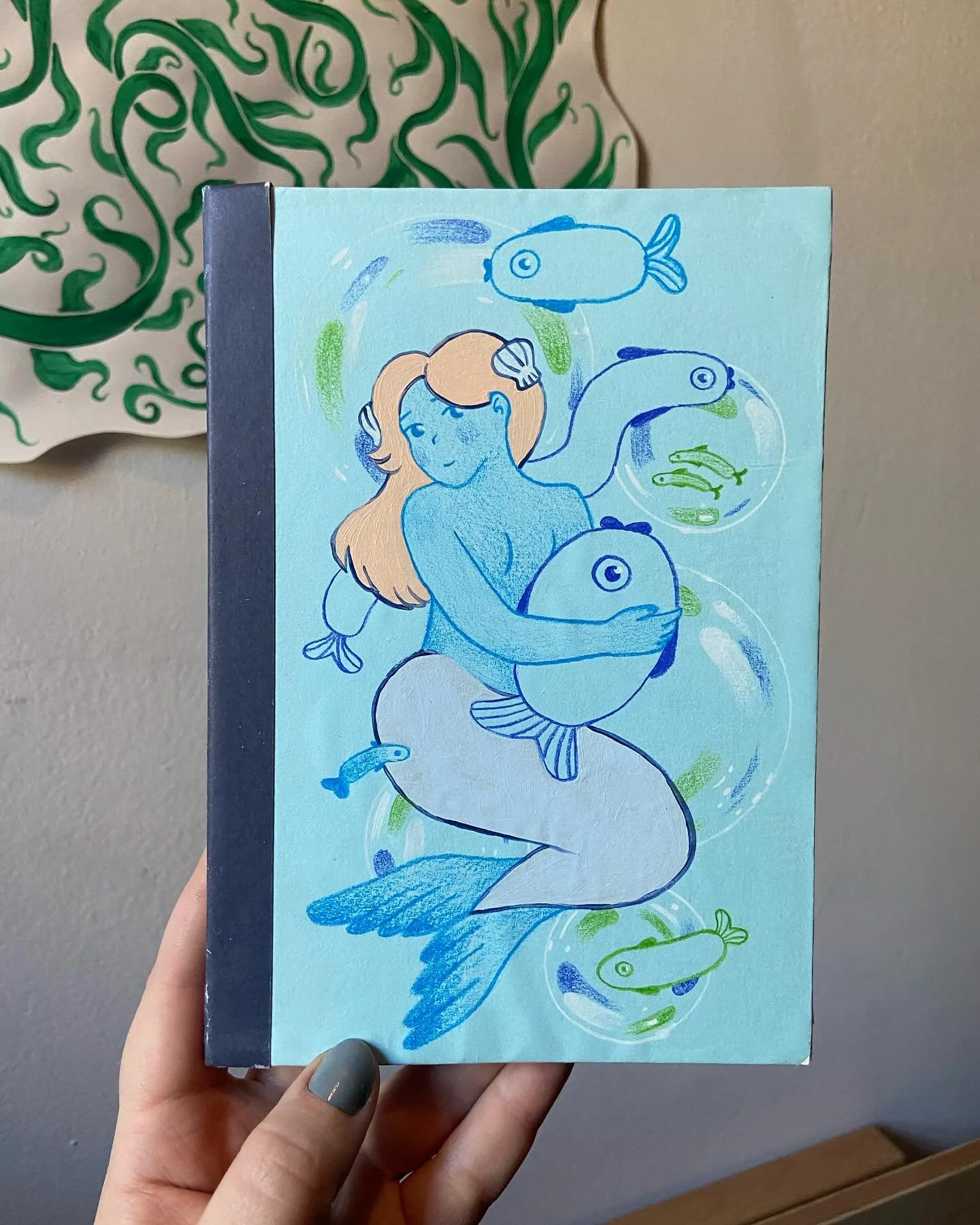 Handmade &amp; handbound notebook with a hand drawn cover! Why do I make these things when I will never use it or sell it cause I love it so much?? Sometimes we just do things because they feel good 🐠🐟

#cuteart #handmadenotebook #artistsoninstagra