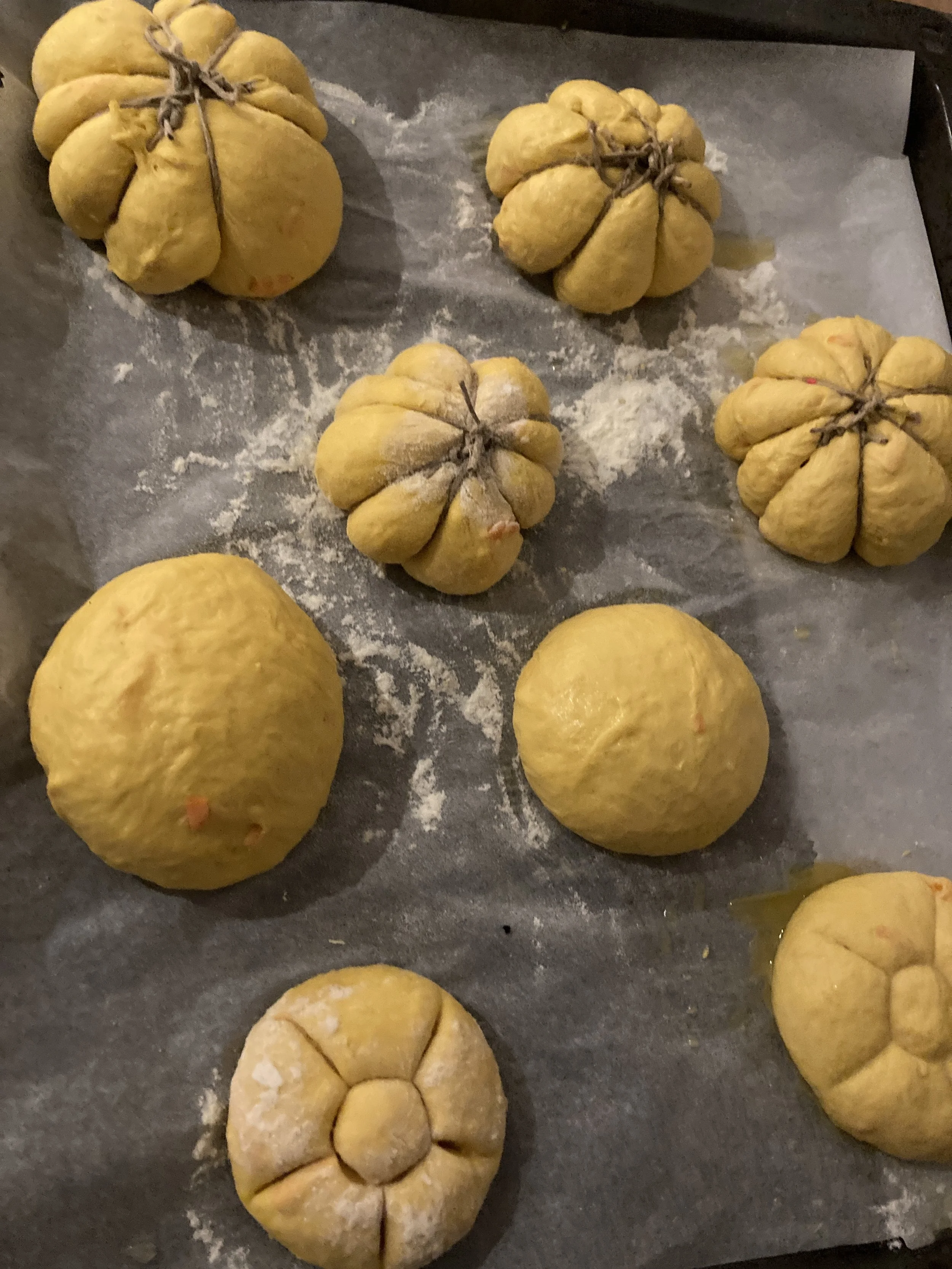 Pompenbroodjes voor Halloween