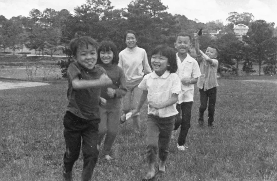 Van Đa Owner, Ms. Yen Ngo, with her family.