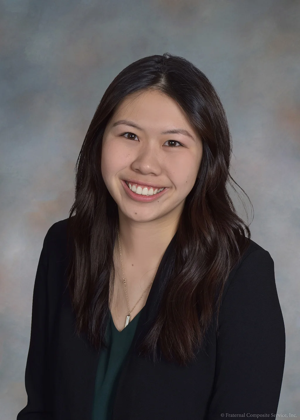 Maggie Tang | Class of 2022 Hometown: Arcadia, CA Majoring in Wharton: Finance & Management, Minor in Anthropology Eleven Madison Park : Summer Intern Magnolia Bakery: Summer Business Intern Groups & Societies: Penn Appetit, Wharton Undergraduate Hospitality and Travel Club, Student Committee for Undergraduate Education (SCUE) Interests: Fine Dining, Cooking/Baking, Bartending, Traveling, Smoothies, Nature