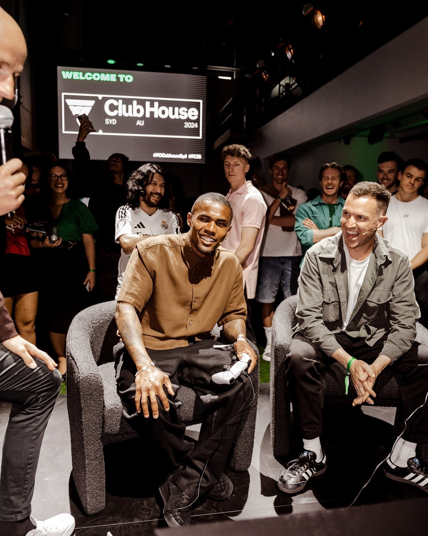 What an unforgettable night celebrating the launch of EA SPORTS FC 25! 🎉⚽ From thrilling VIP matchups to gameplay stations giving guests access to play the game early, we brought the future of football gaming to life in style. 🙌 The energy was elec