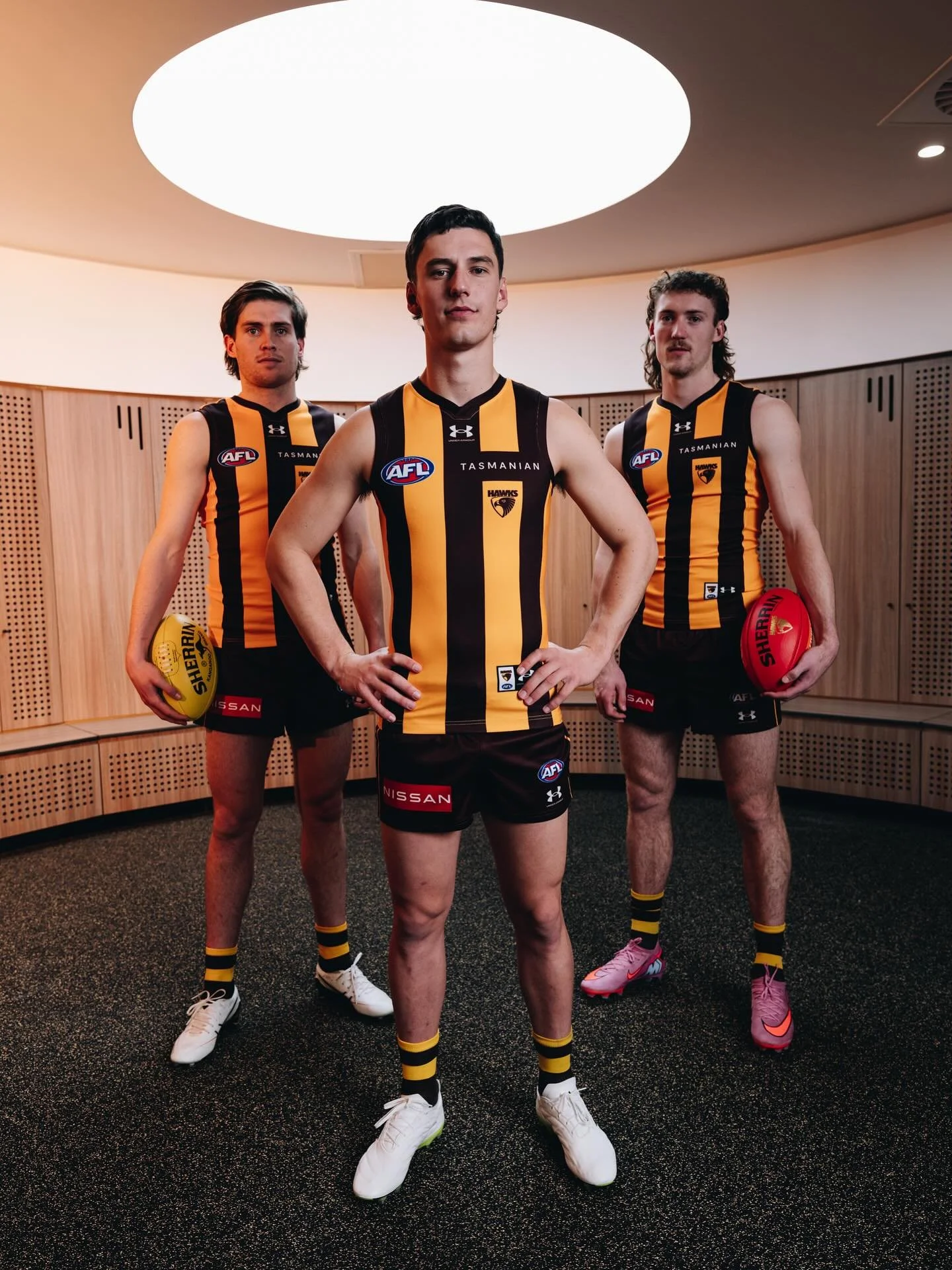@underarmourau soars with the mighty @hawthornfc 💛🤎

Global athletic performance brand and sports house is now the official high-performance apparel and footwear partner of Hawthorn Football Club.
 
SPEAK UP: snezana@speakcommunications.com.au