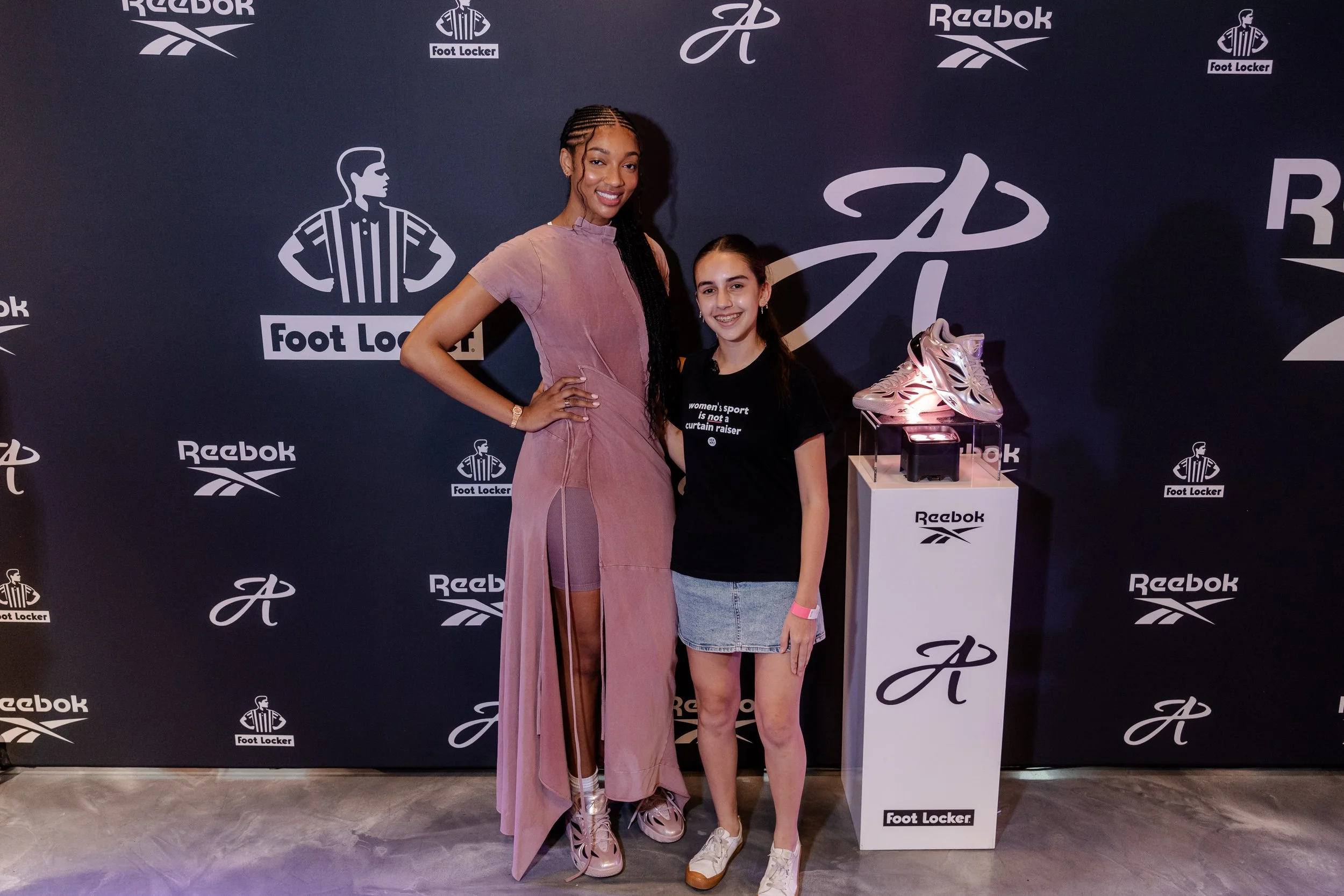 ANGEL-CREATIVEPETERPETINOS-075-106410.jpg