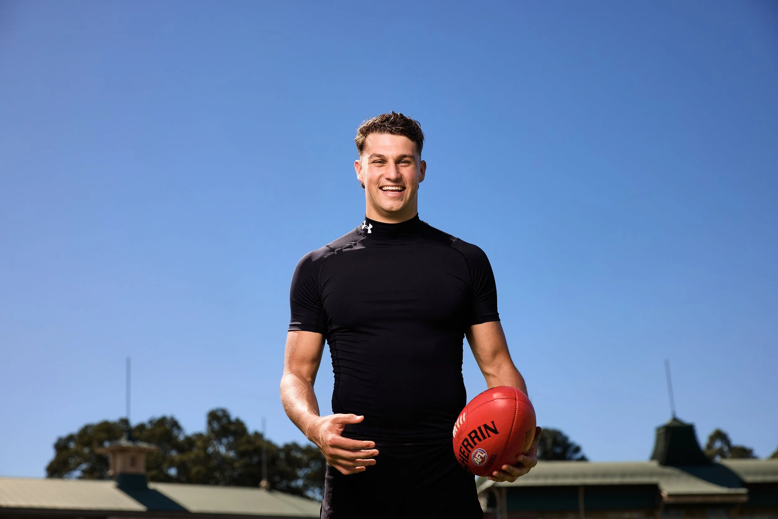 UNDER ARMOUR x FINN CALLAGHAN