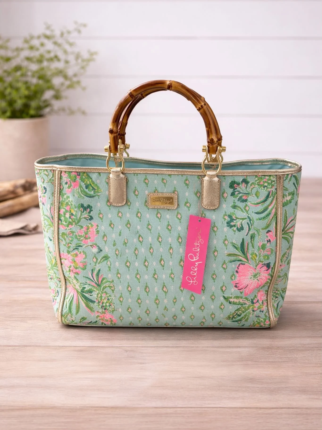 NWT Lilly Pulitzer tote $98.95