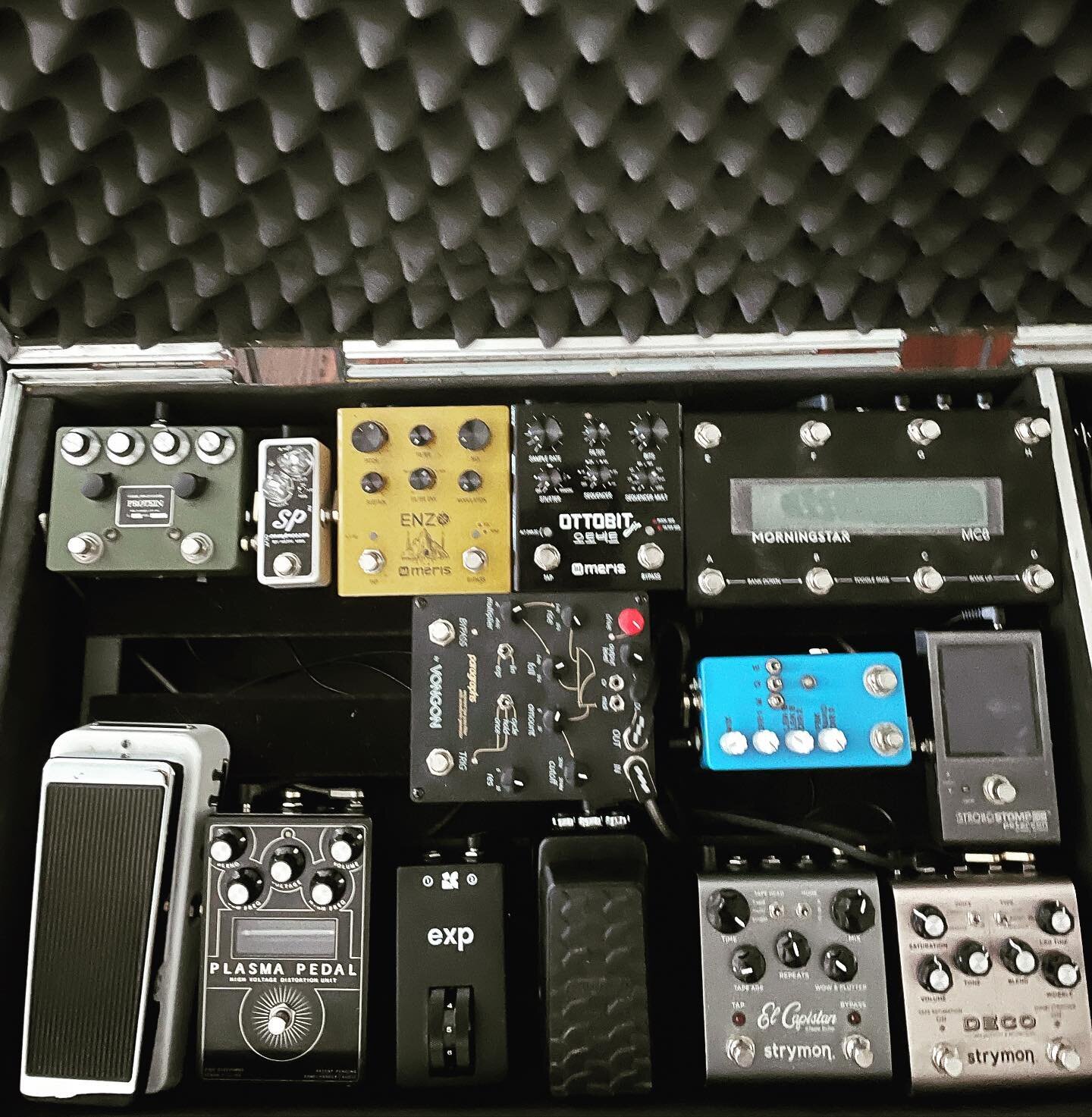 🪐Soundz💤 #pedalboard #pedals @meris.us @strymonengineering @gamechanger_audio @vongonelectronics @xotic_usa @mtl.asm @chasebliss @pedalboard_of_the_day