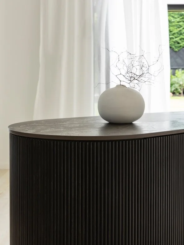 Hand-crafted tables from David Shaw add the most extravagant NZ-made product to your home: Image sourced from  www.davidshaw.co.nz