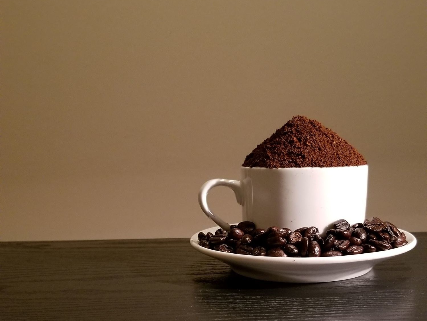 coffee+mountain+white+background.jpg