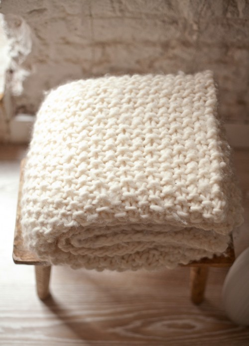 bois-blanc-liste-noel-kc-fr-kit-tricot-laine-decoration-udon-blanket-4-udon.jpg