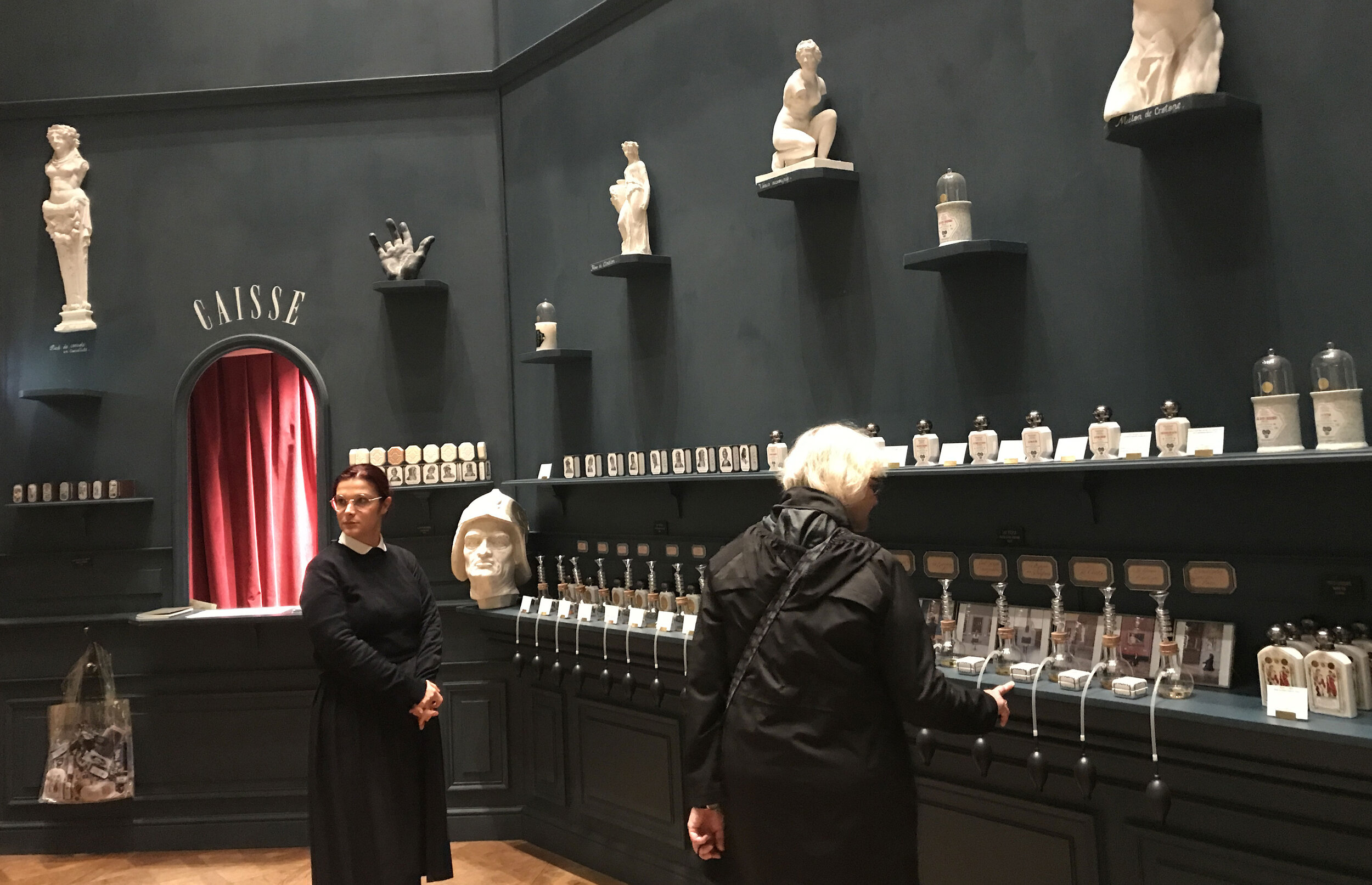 BULY-POPUP-LOUVRE.jpg