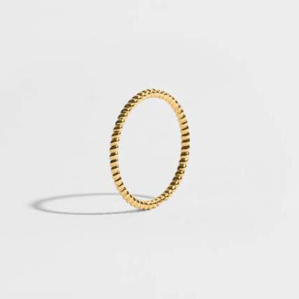 JEM_C05_RY07_bague_anagramme_arusha_or_jaune_ethique_fairmined_ethical_yellow_gold_ring_2fp_b scriptb.jpg