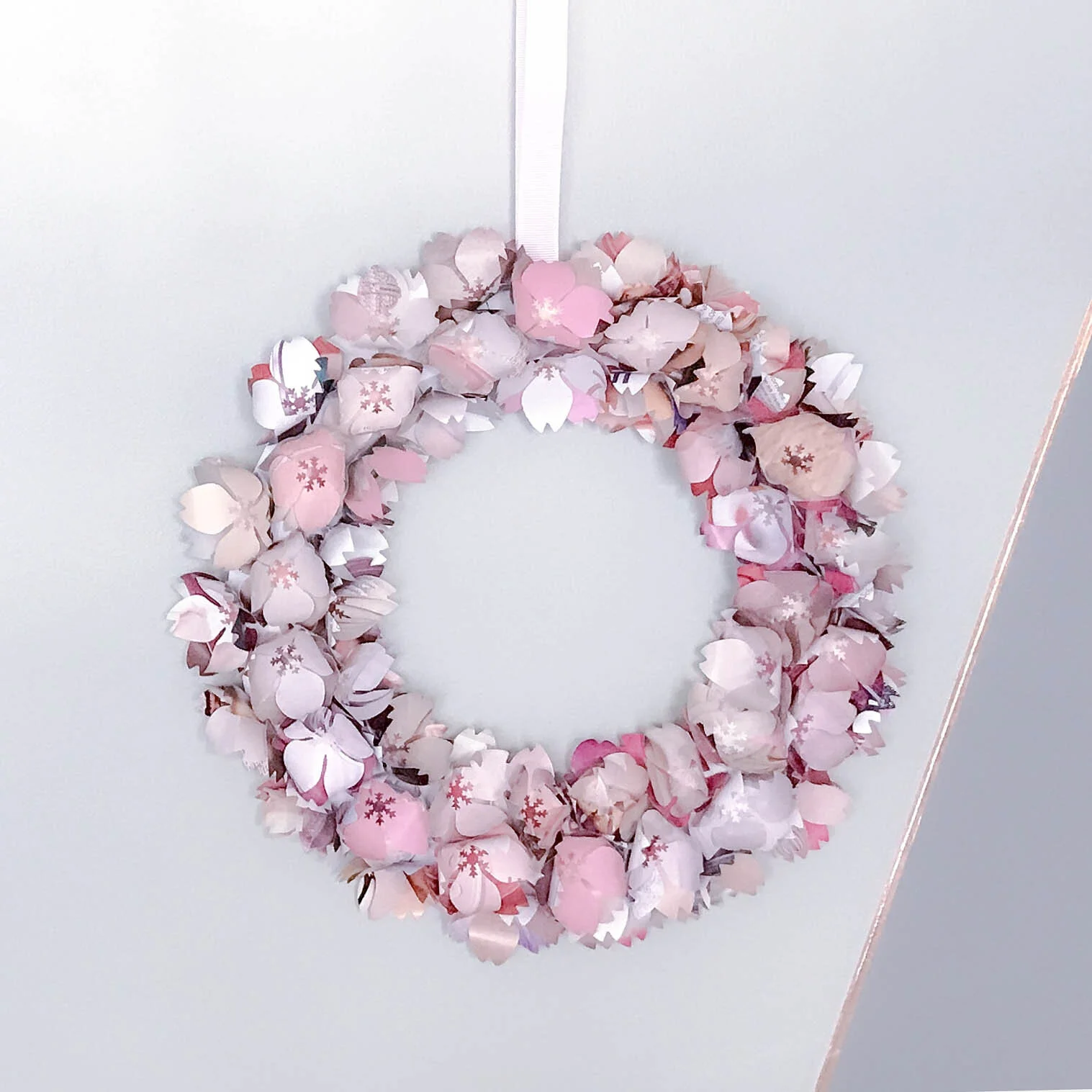 s'occuper pendant le confinement #2 : diy créer une couronne hanami en papier