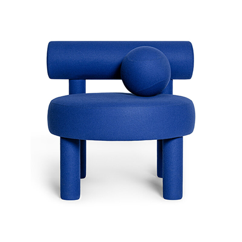 selection-shopping-deco-bleu-klein-fauteuil-gropius-cs1-2.jpg
