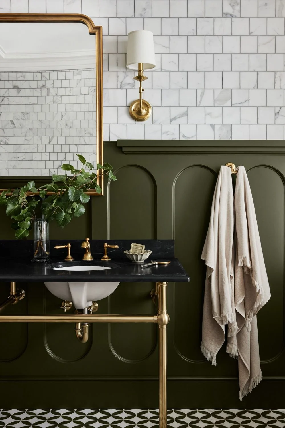moody-neo-victorian-gold-faucet