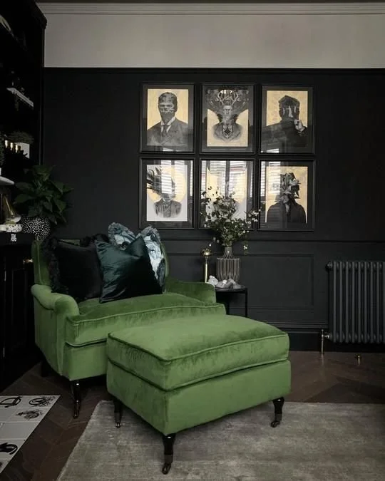 cozy-dark-interior-with-wall-art-gallery