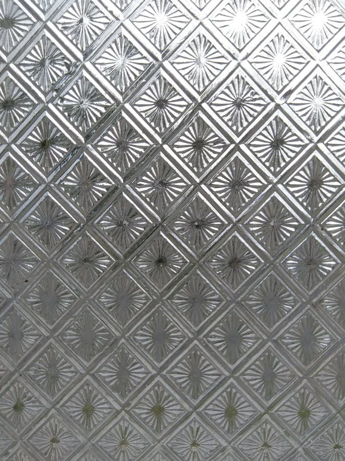florentine-diamond-glass.jpg