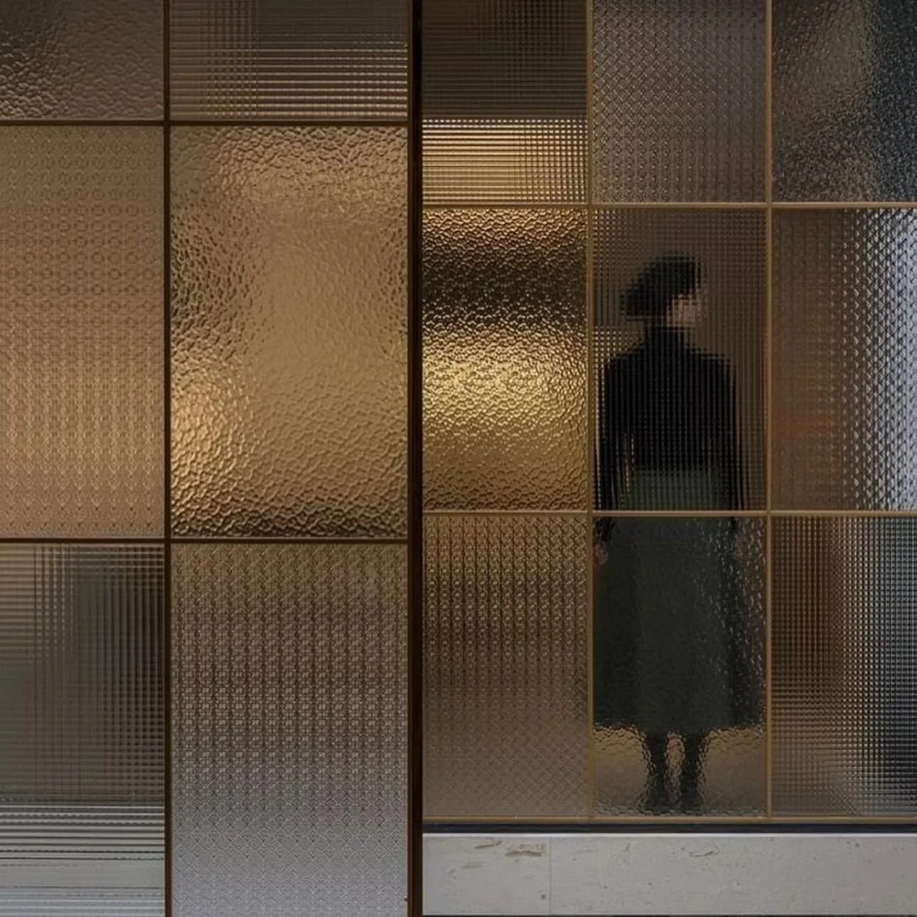 The Ultimate Guide to Architectural Textured &amp; Leaded Glass