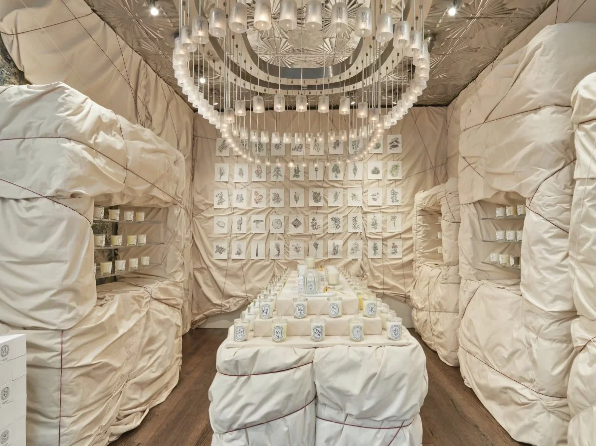 diptyque-popup-newyork-christo-wrapping-.jpg