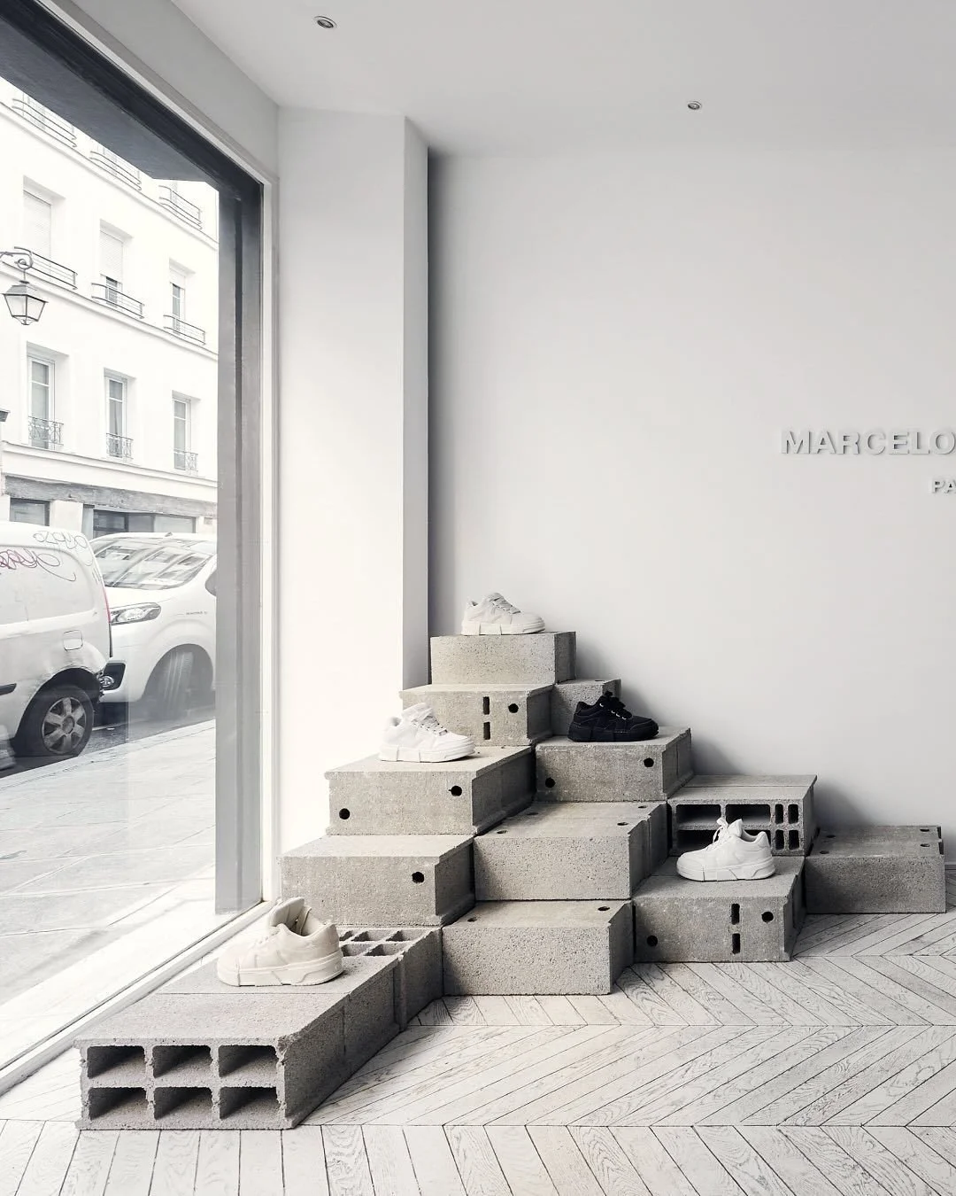 hardware-store-concrete-block-window-display3.jpg