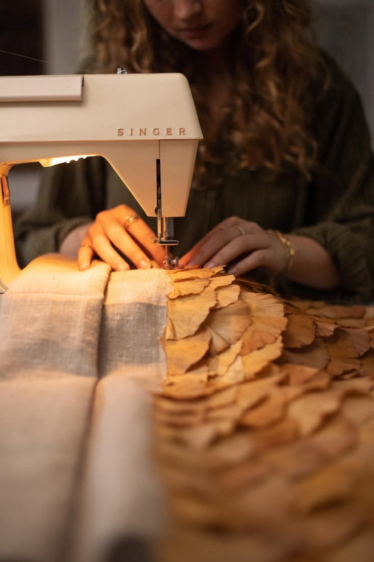 alyssa-jos-leaf-artistc-installation-marion-saupin-sew.jpg