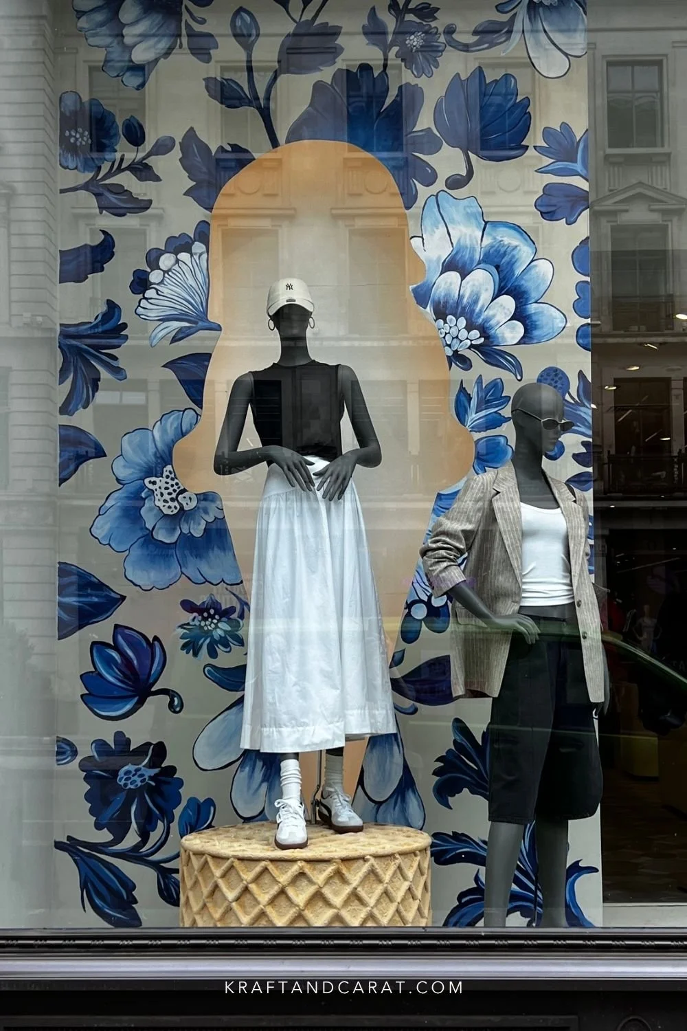 anthropologie-window-display-gelato.jpg