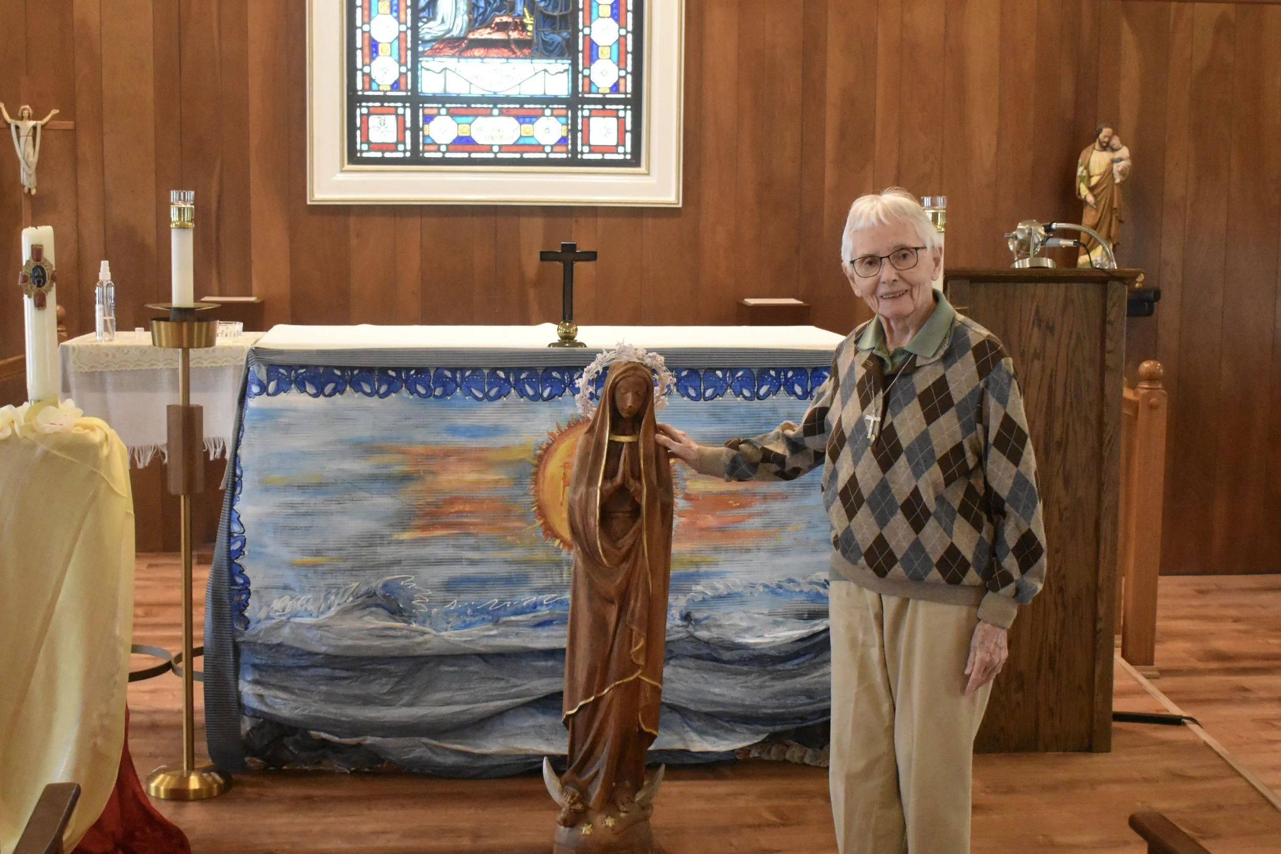 Annual Crowning of Mary Ceremony Takes Place at OLPH