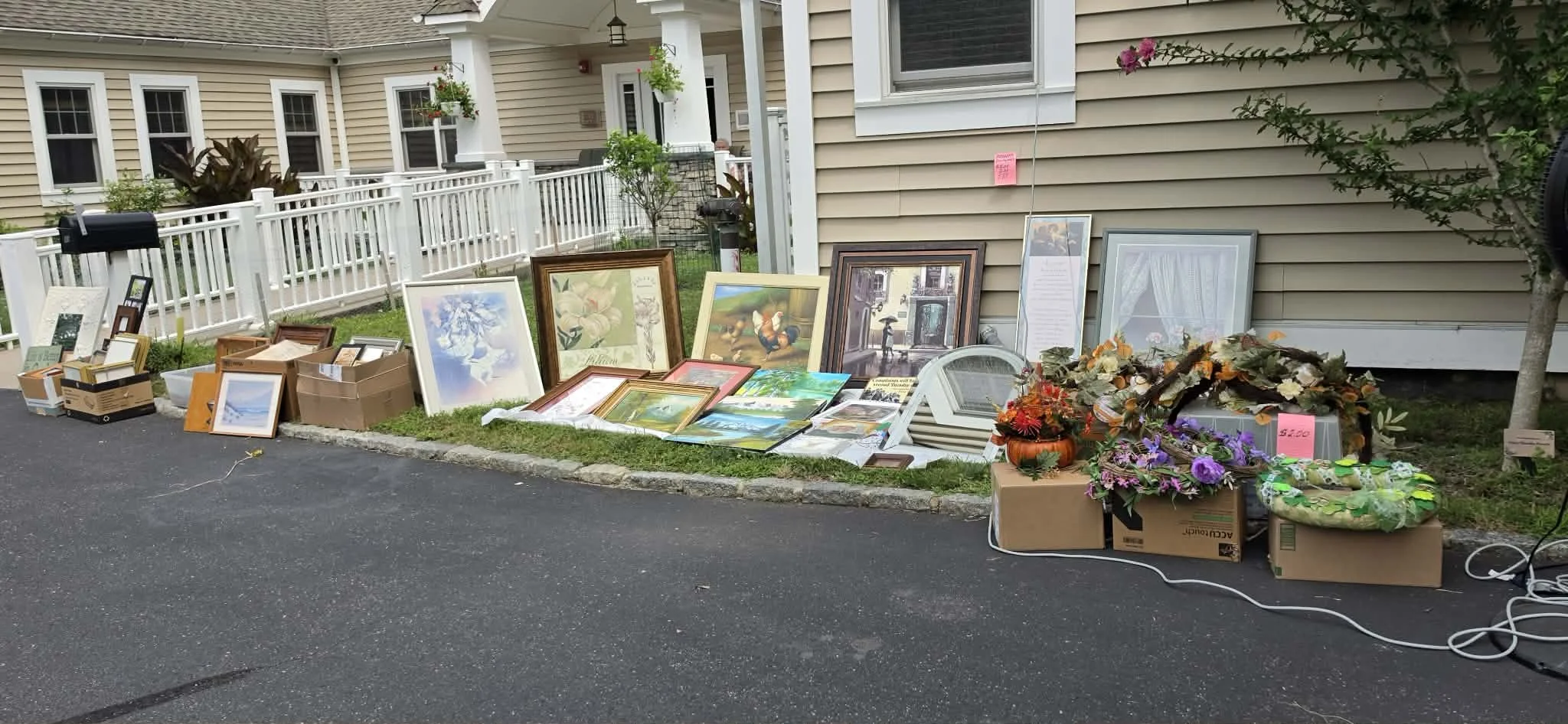 OLPH Tag Sale 7 26 11.JPG