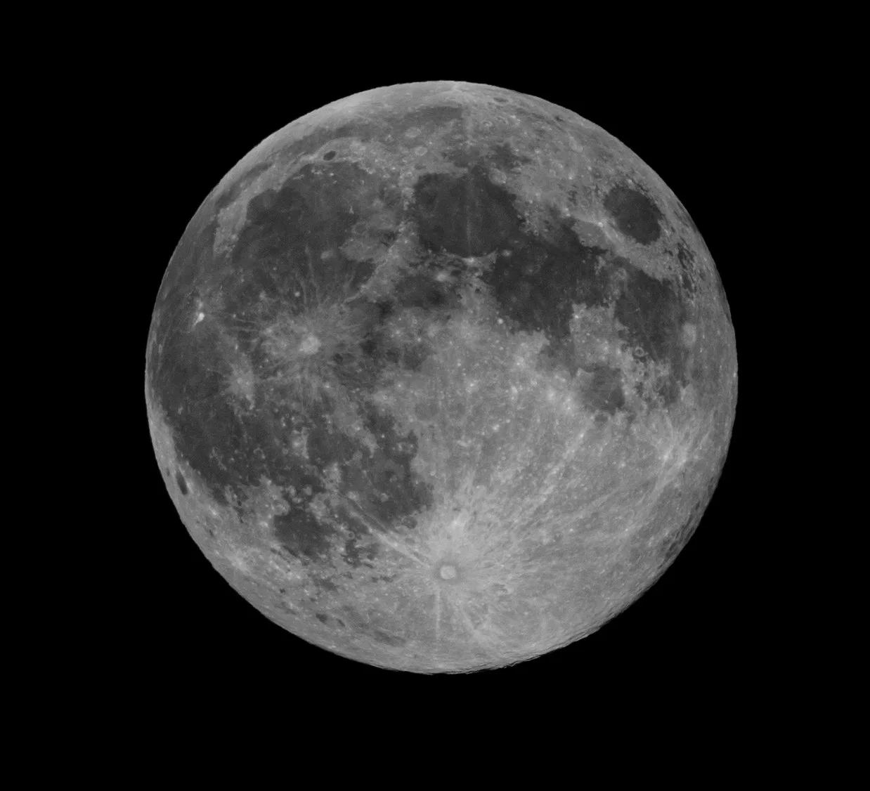 2024Nov11Moon1301 copy 2.jpg
