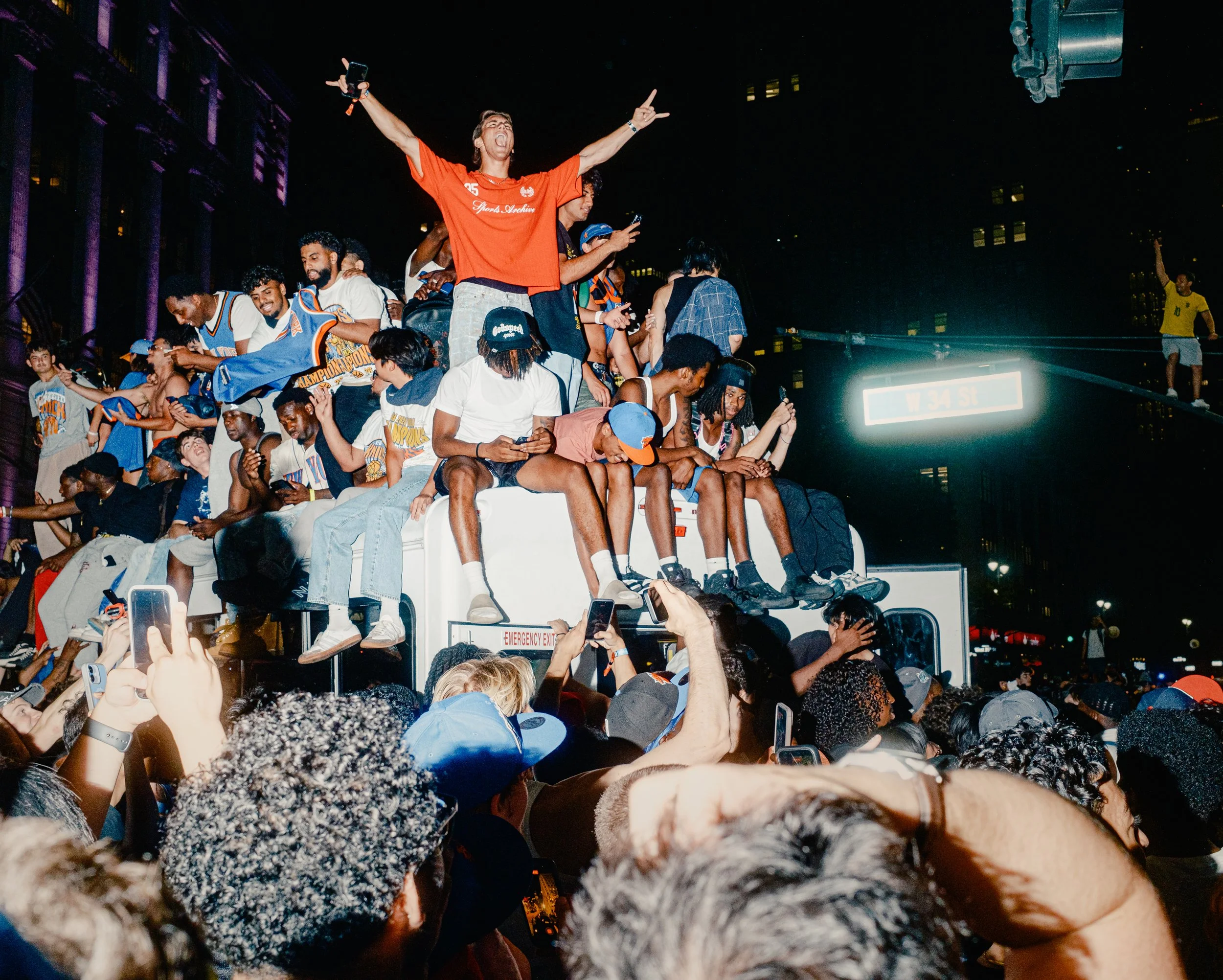 20260613_KnicksChamps_185.jpg