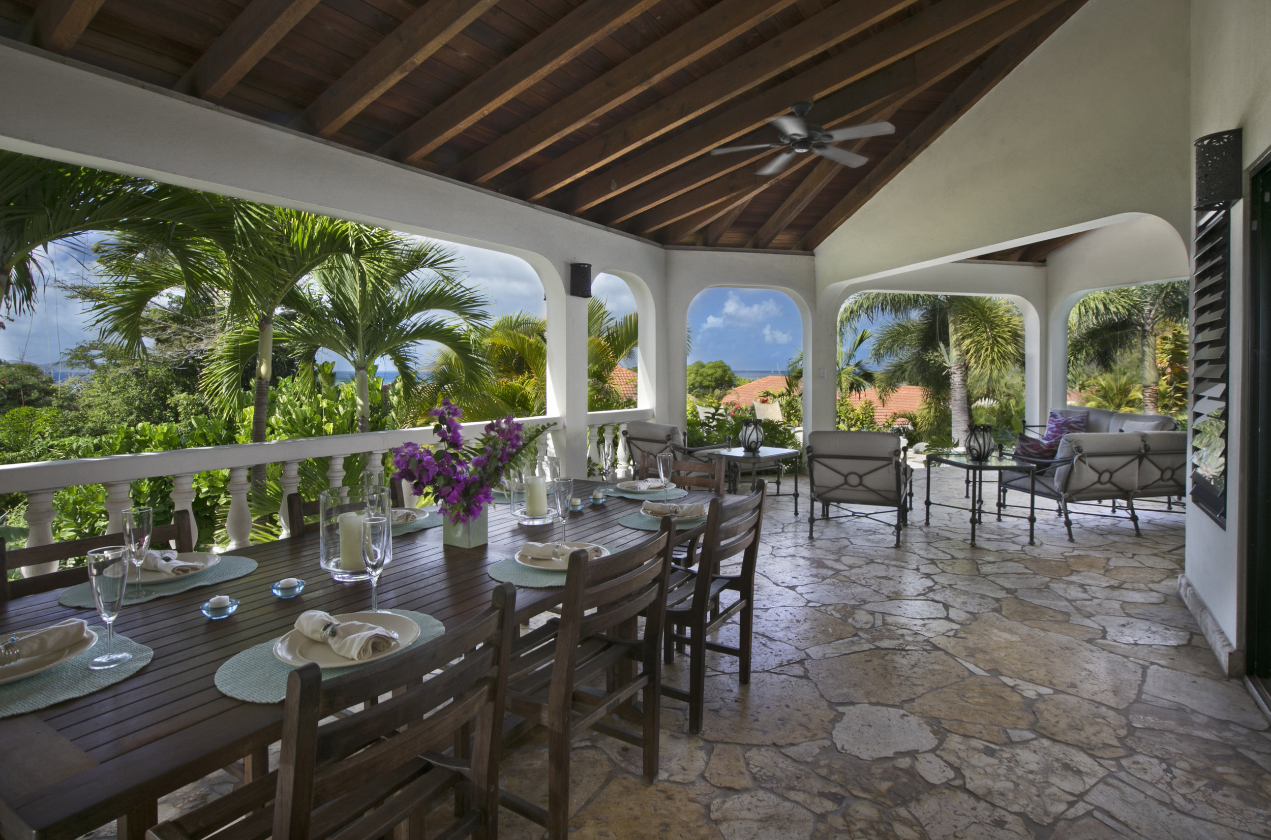  Enjoy outdoor alfresco dining prepared by one of the islands amazing chef!   