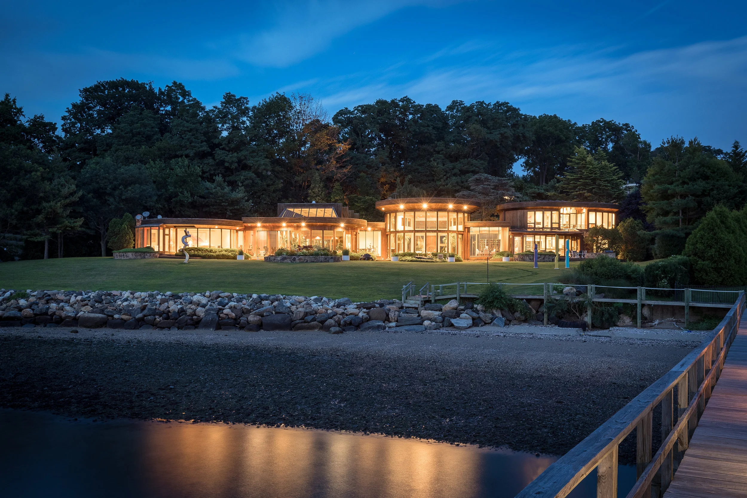 001-5HorizonWay-KingsPoint-NY-11024-full.jpg