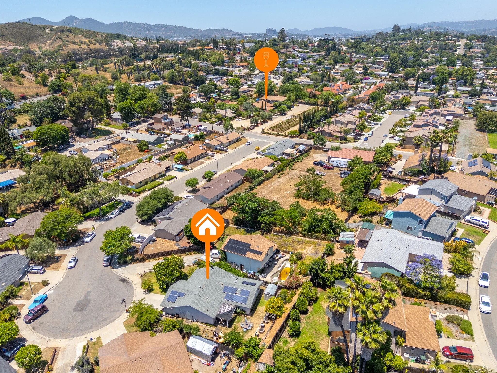 Showcase your listing's surrounding area with our drone photography! 🚁📸

DM us to photograph your next listing!

#beautifullistings #sandiegorealestate #realestatemarketing #realestatephotography #temecularealestate #sandiegorealtor