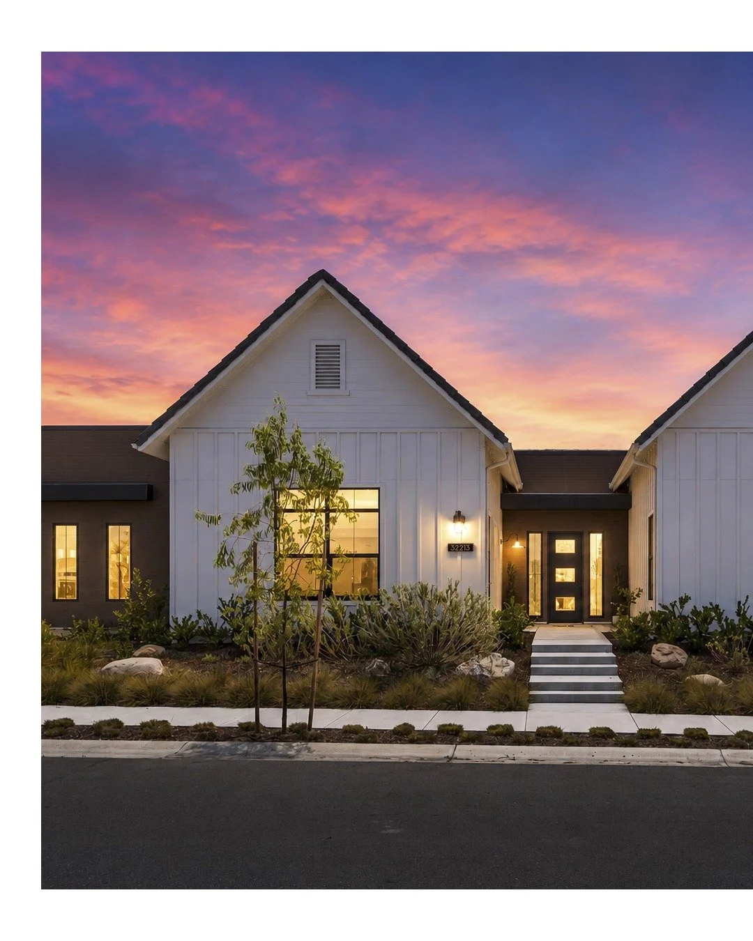 Get a free virtual twilight when you book your photoshoot online! 

We turn an ordinary daytime exterior into a warm, golden-hour showstopper, no second trip out and a quick turnaround, so your listing gets that magazine-cover first impression that p