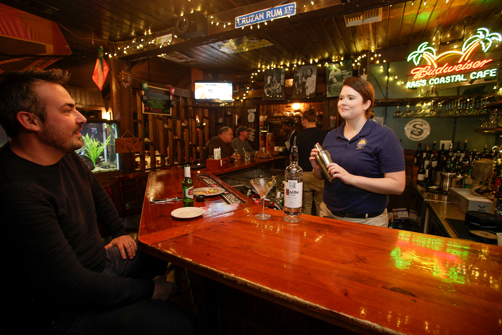 new bar.jpg
