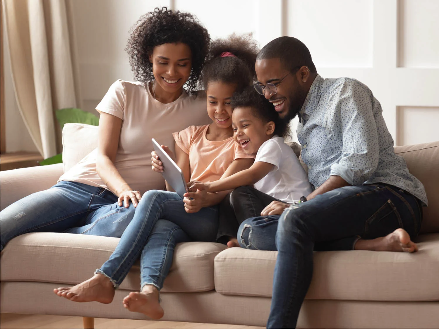 Many people don’t think of saving money with their internet plan. They just get whatever most people use and settle. You can do better - we’ll show you the best internet plans!