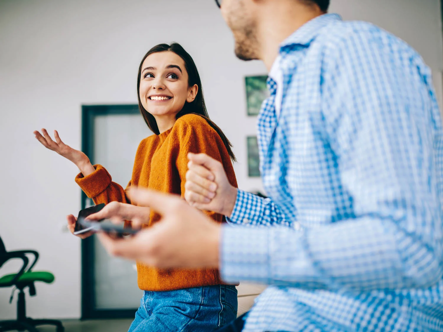Learn the differences between two of the most popular apps for splitting the bill: Chase QuickPay and Venmo.