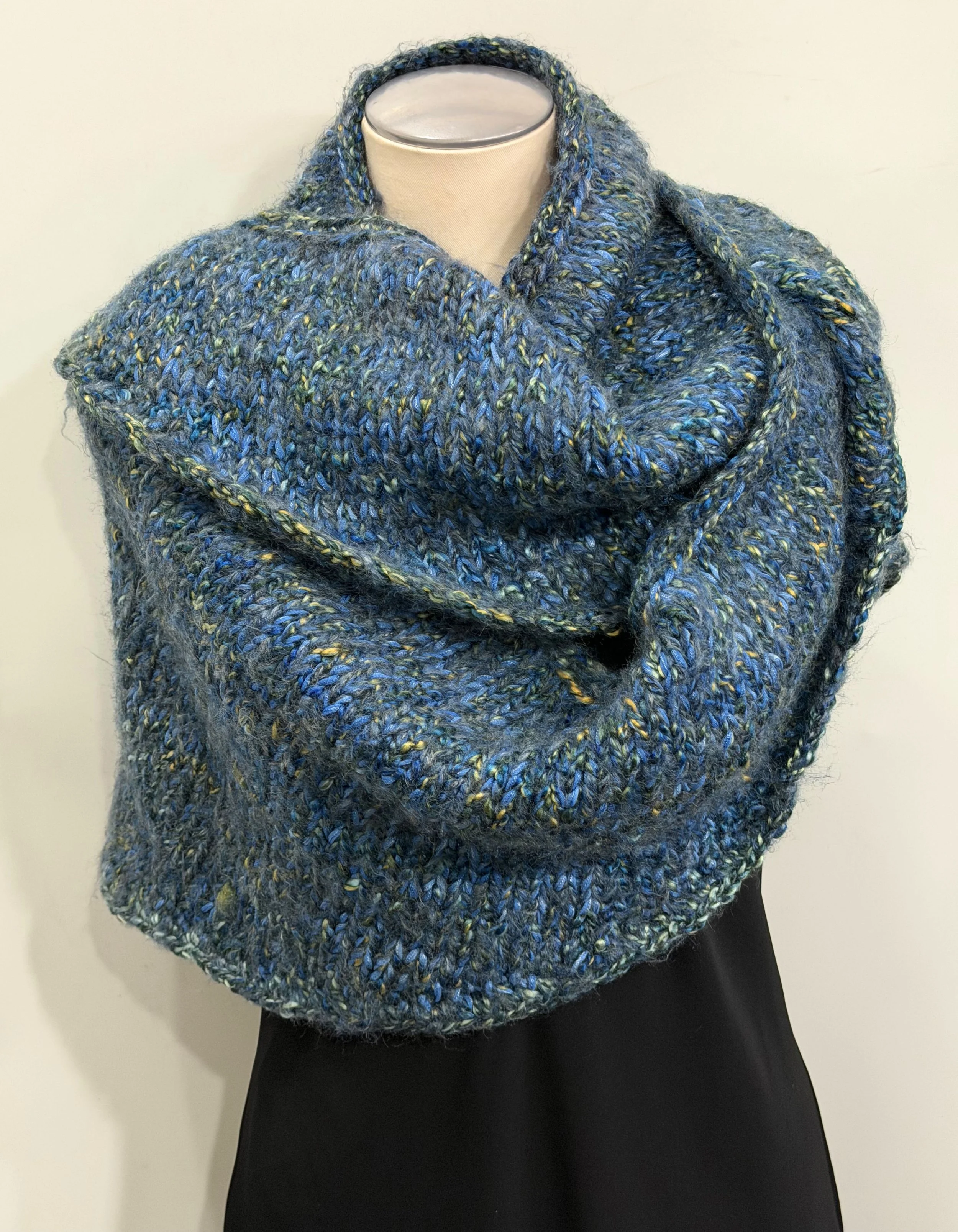 DeaverPack_Janet_2_BlueShawl.jpg