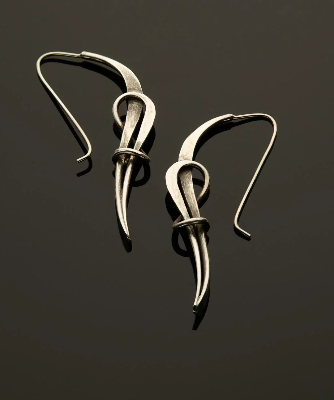 Taylor Amy_Interlaced earrings - Amy Taylor.jpg