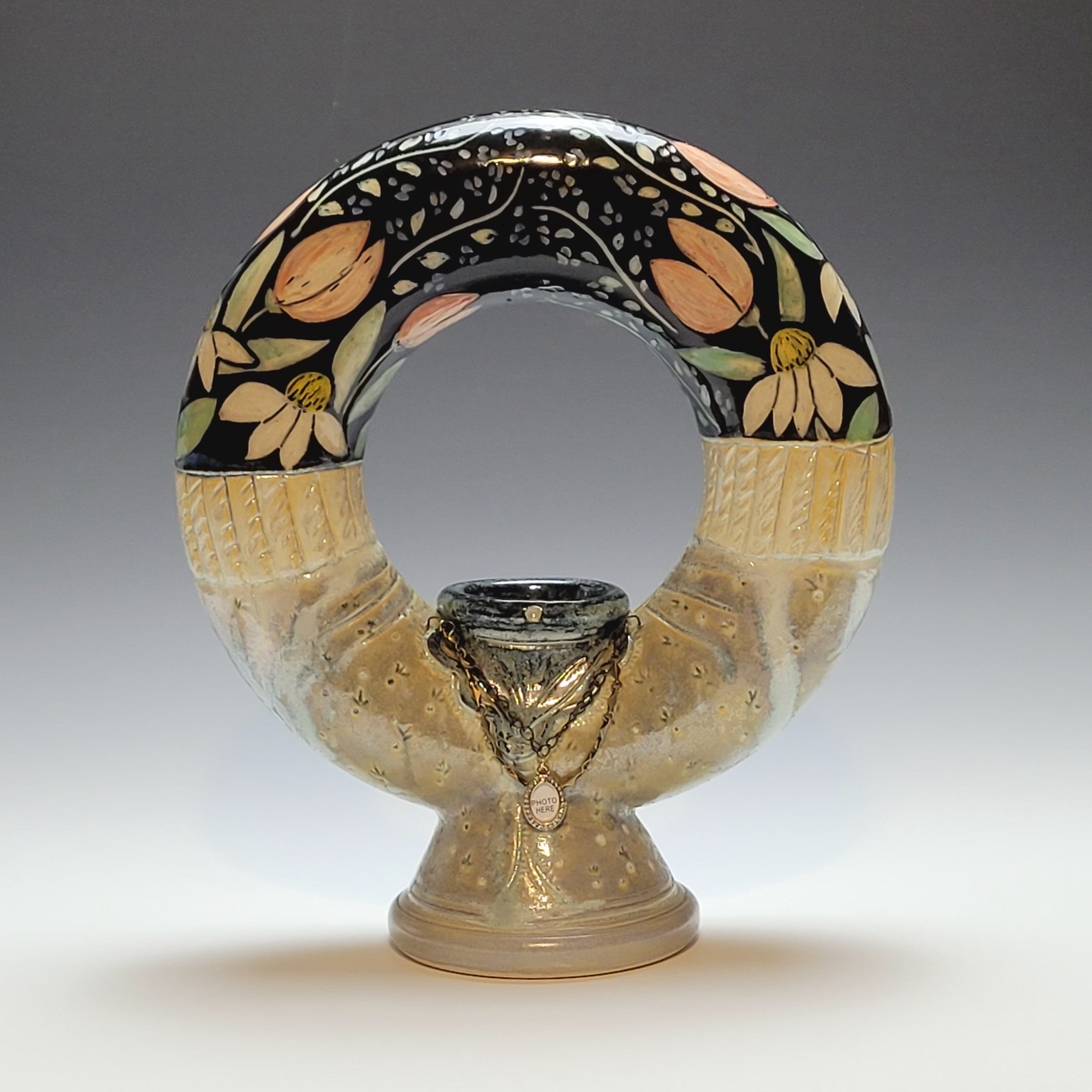  Guest Artist  Betsy Davis